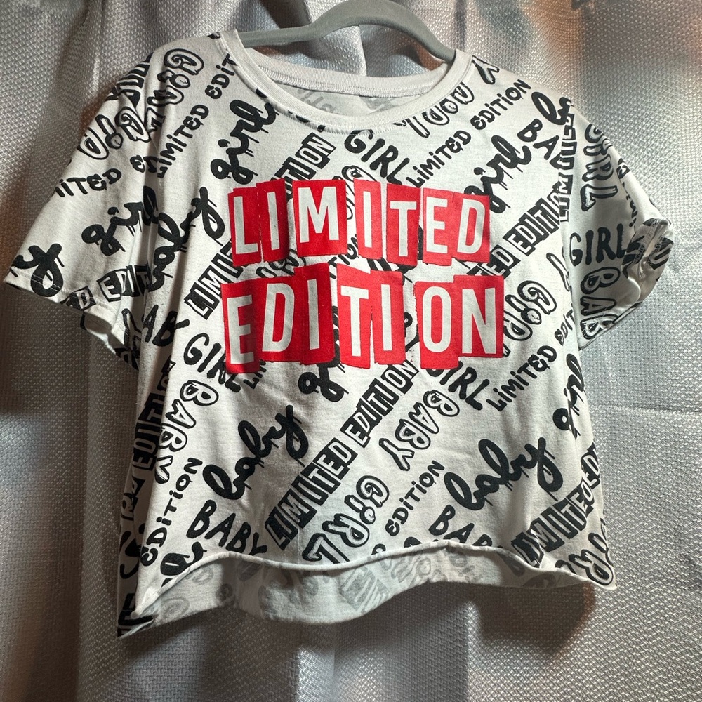 Limited Edition Graphic Tee | Trendy White & Red Streetwear Top